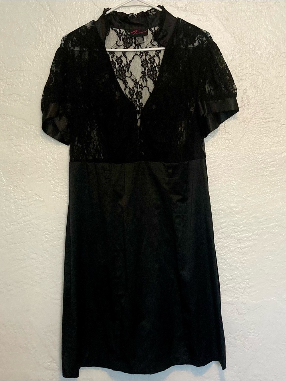 Torrid Lace and Satin Dress Women’s 12 Black